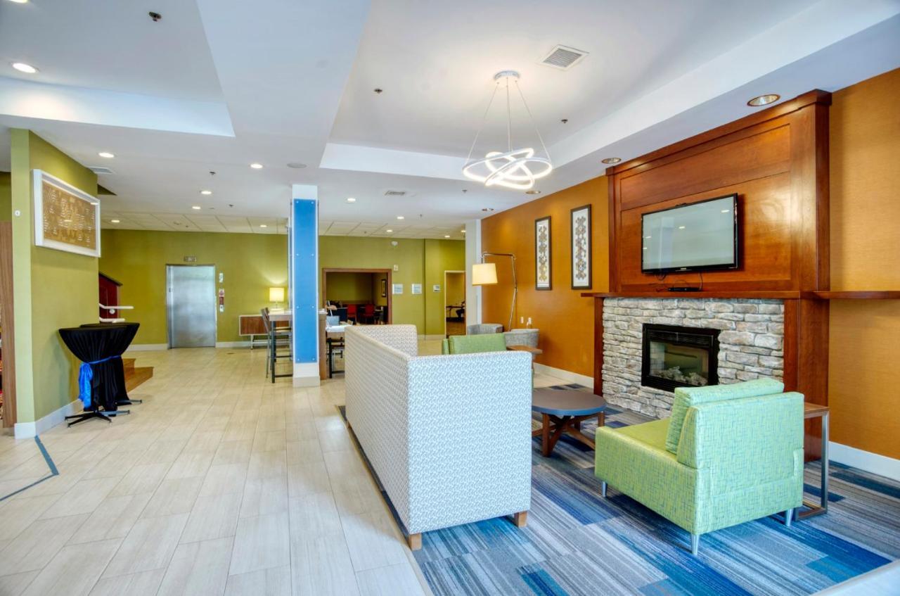 Holiday Inn Express La Plata By Ihg Экстерьер фото