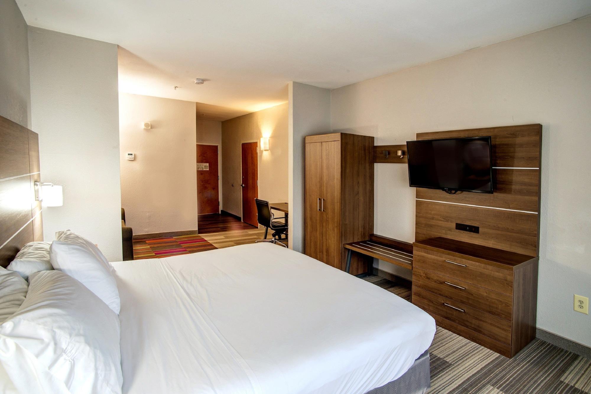 Holiday Inn Express La Plata By Ihg Экстерьер фото