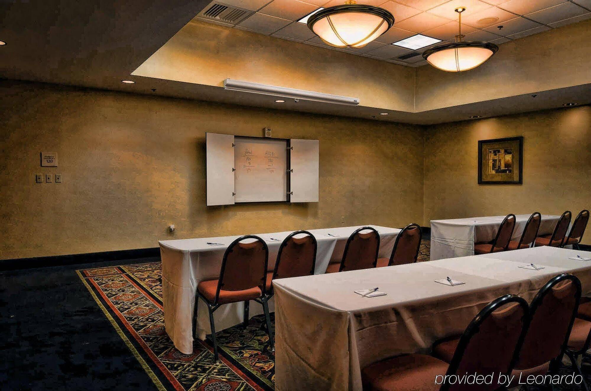 Holiday Inn Express La Plata By Ihg Экстерьер фото
